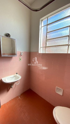 Imagem Casa com 2 Quartos à Venda, 119 m²