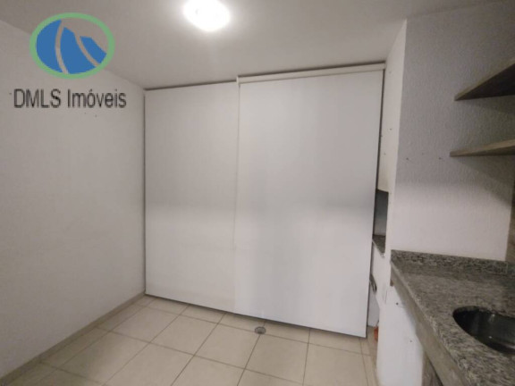 Imagem Apartamento com 3 Quartos à Venda, 85 m² em Jardim Tupanci - Barueri