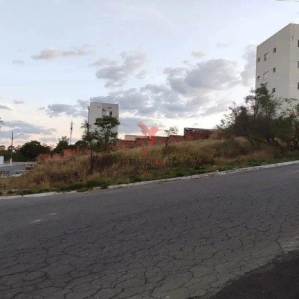 Terreno à Venda, 581 m² em Residencial Village Santana - Guaratinguetá