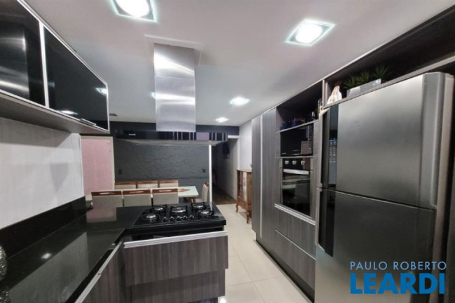 Imagem Sobrado com 3 Quartos à Venda, 173 m² em Parque Oratório - Santo André Imagem Sobrado com 3 Quartos à Venda, 173 m² em Parque Oratório - Santo André