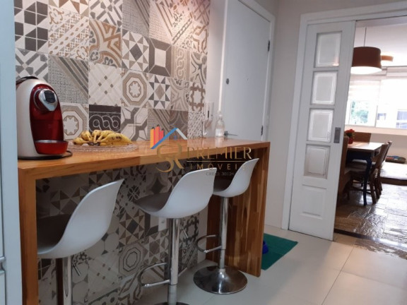 Imagem Apartamento com 3 Quartos à Venda, 105 m² em Centro - Florianópolis