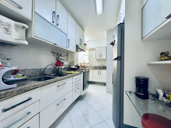 Imagem Imóvel com 3 Quartos à Venda, 81 m² em Pituaçu - Salvador Imagem Imóvel com 3 Quartos à Venda, 81 m² em Pituaçu - Salvador