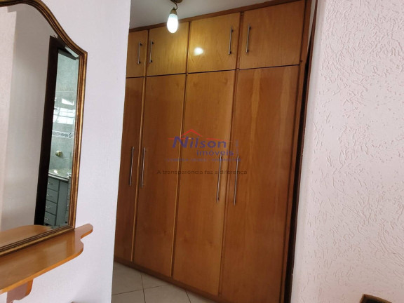 Imagem Casa com 3 Quartos à Venda,  em Guarulhos