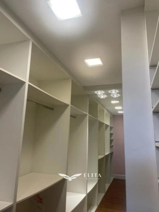 Imagem Casa com 4 Quartos à Venda, 327 m² em Centro - Barra Velha