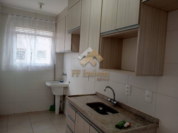 Imagem Apartamento com 2 Quartos à Venda,  em São Carlos