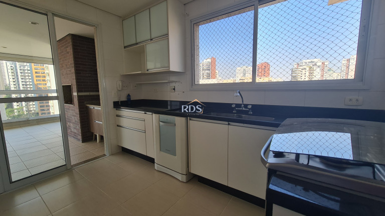 Imagem Apartamento com 3 Quartos à Venda, 137 m² em Vila Suzana - São Paulo
