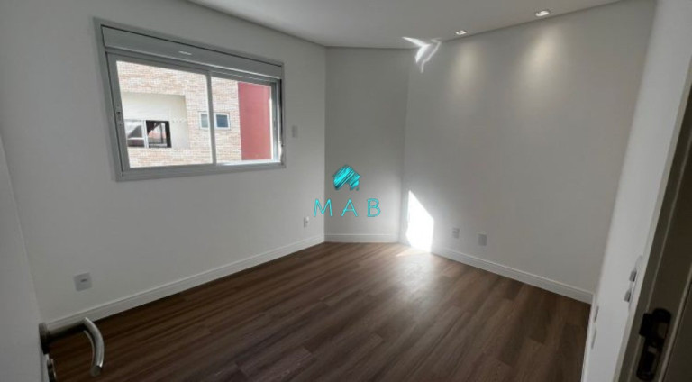 Imagem Apartamento com 2 Quartos à Venda, 70 m² em Ingleses Do Rio Vermelho - Florianópolis Imagem Apartamento com 2 Quartos à Venda, 70 m² em Ingleses Do Rio Vermelho - Florianópolis