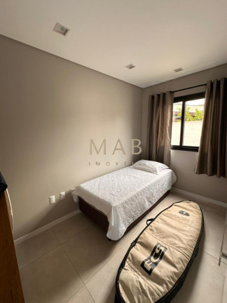 Imagem Casa com 4 Quartos à Venda, 420 m² em São João Do Rio Vermelho - Florianópolis