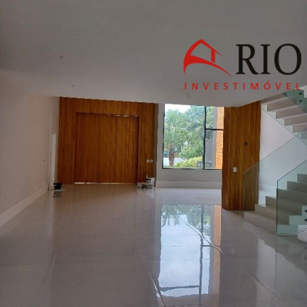 Imagem Casa com 5 Quartos à Venda, 1.490 m² em Barra Da Tijuca - Rio De Janeiro Imagem Casa com 5 Quartos à Venda, 1.490 m² em Barra Da Tijuca - Rio De Janeiro