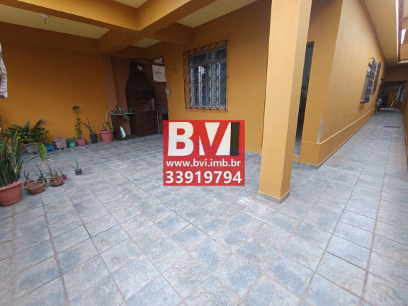 Imagem Casa com 3 Quartos à Venda, 160 m² em Vila Kosmos - Rio De Janeiro Imagem Casa com 3 Quartos à Venda, 160 m² em Vila Kosmos - Rio De Janeiro
