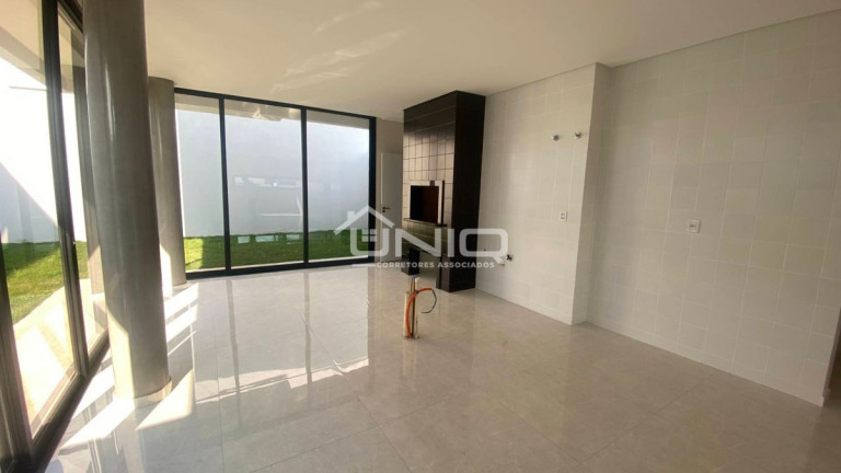 Imagem Casa com 3 Quartos à Venda, 165 m² em Fraron - Pato Branco Imagem Casa com 3 Quartos à Venda, 165 m² em Fraron - Pato Branco