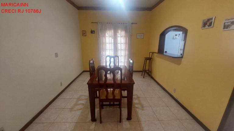 Imagem Casa com 3 Quartos à Venda, 190 m² em Baldeador - Niterói