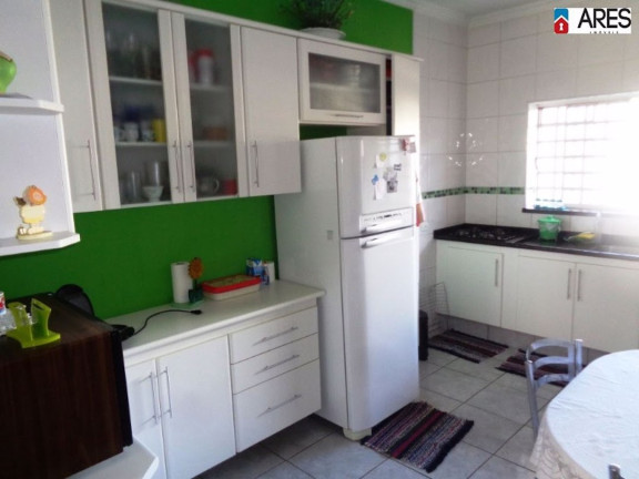 Imagem Casa com 4 Quartos à Venda, 289 m² em Vila Nossa Senhora De Fátima - Americana Imagem Casa com 4 Quartos à Venda, 289 m² em Vila Nossa Senhora De Fátima - Americana