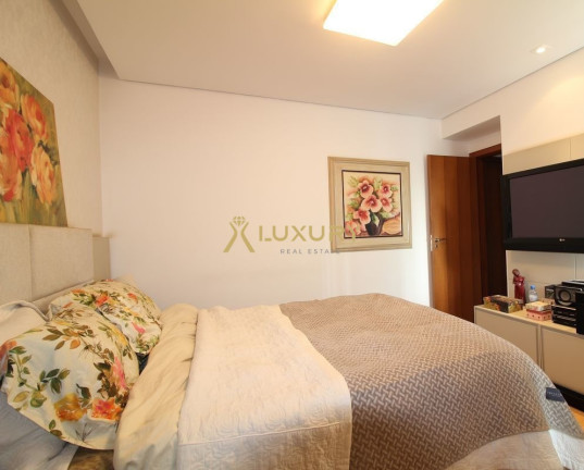 Imagem Imóvel com 4 Quartos à Venda, 181 m² em Belvedere - Belo Horizonte