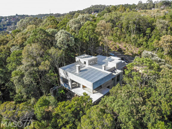Imagem Casa com 2 Quartos à Venda, 185 m² em Linha ávila Alta - Gramado