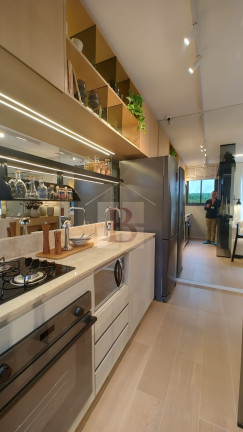 Imagem Imóvel com 2 Quartos à Venda, 51 m² em Centro - Niterói Imagem Imóvel com 2 Quartos à Venda, 51 m² em Centro - Niterói