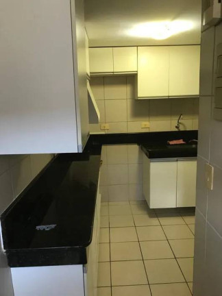 Imagem Apartamento com 2 Quartos à Venda, 62 m²