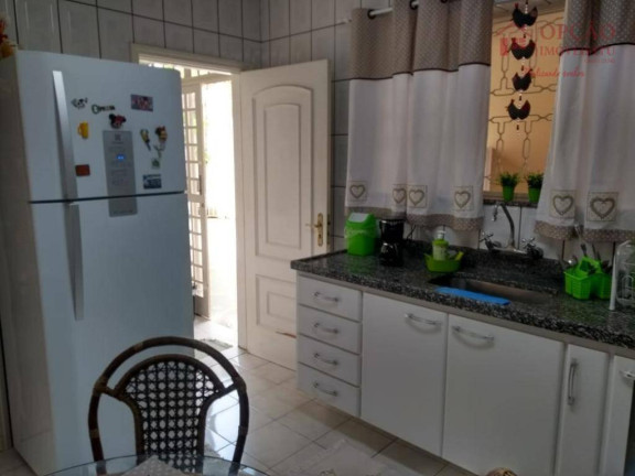 Imagem Casa com 3 Quartos à Venda, 203 m² em Parque Residencial Presidente Médici - Itu Imagem Casa com 3 Quartos à Venda, 203 m² em Parque Residencial Presidente Médici - Itu