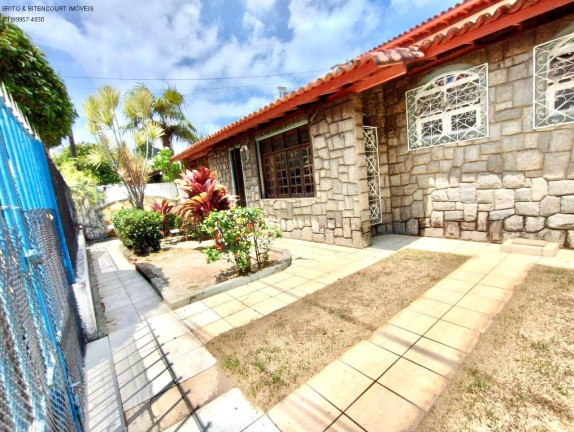Casa com 5 Quartos à Venda, 300 m² em Caminho Das Arvores - Salvador