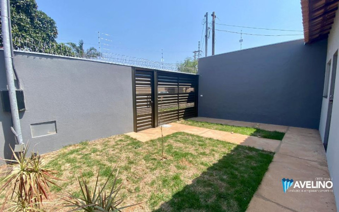 Imagem Casa com 2 Quartos à Venda, 60 m² em Jardim Samambaia - Campo Grande Imagem Casa com 2 Quartos à Venda, 60 m² em Jardim Samambaia - Campo Grande