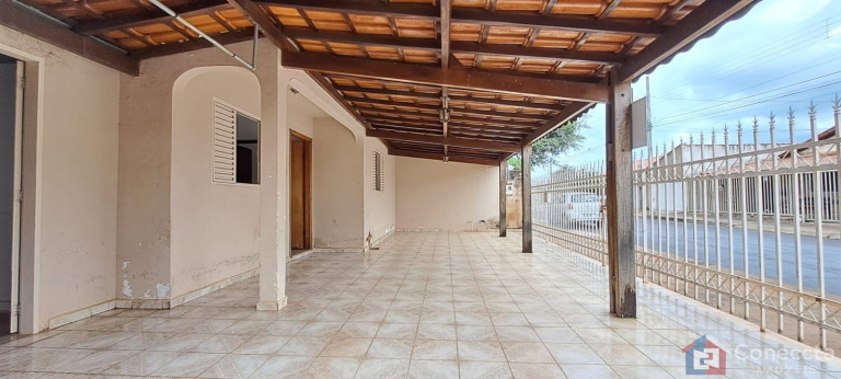 Imagem Casa com 3 Quartos à Venda, 300 m² em Alvorada - Patos De Minas Imagem Casa com 3 Quartos à Venda, 300 m² em Alvorada - Patos De Minas