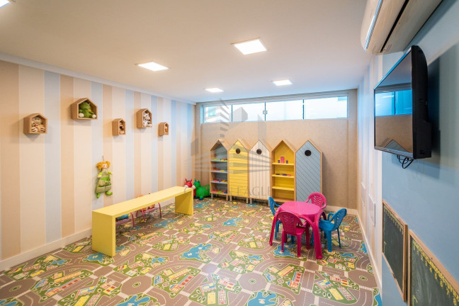 Imagem Apartamento com 2 Quartos à Venda, 67 m² em Centro - Camboriú