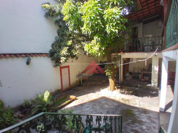 Imagem Casa com 3 Quartos à Venda, 82 m² em Centro - São Gonçalo Imagem Casa com 3 Quartos à Venda, 82 m² em Centro - São Gonçalo