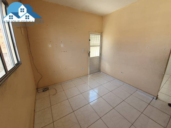 Imagem Casa com 2 Quartos à Venda, 100 m² em Suzano Imagem Casa com 2 Quartos à Venda, 100 m² em Suzano
