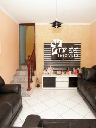 Imagem Casa com 3 Quartos à Venda, 227 m² em Jardim Cumbica - Guarulhos Imagem Casa com 3 Quartos à Venda, 227 m² em Jardim Cumbica - Guarulhos