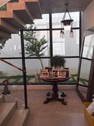 Imagem Casa com 3 Quartos à Venda, 600 m² em Palos Verdes - Carapicuíba
