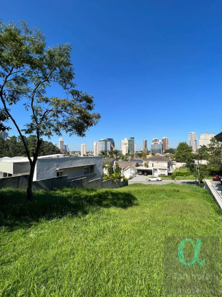 Terreno à Venda, 722 m² em Tamboré - Santana De Parnaíba