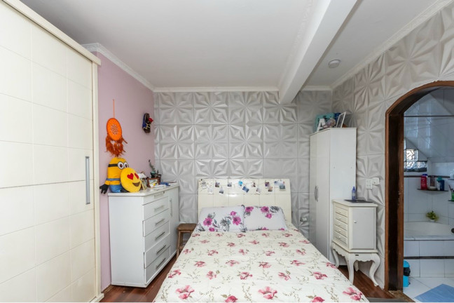 Imagem Casa com 3 Quartos à Venda, 325 m² em Vila Gustavo - São Paulo Imagem Casa com 3 Quartos à Venda, 325 m² em Vila Gustavo - São Paulo