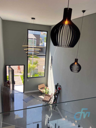 Imagem Sobrado com 3 Quartos à Venda, 240 m² em Vila Oliveira - Mogi Das Cruzes Imagem Sobrado com 3 Quartos à Venda, 240 m² em Vila Oliveira - Mogi Das Cruzes