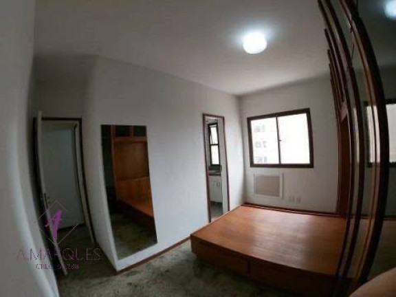 Imagem Apartamento com 2 Quartos à Venda,  em Rio De Janeiro