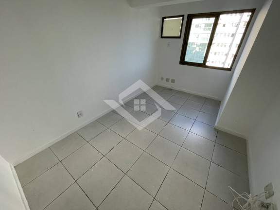 Imagem Apartamento com 3 Quartos à Venda, 148 m² em Barra Da Tijuca - Rio De Janeiro Imagem Apartamento com 3 Quartos à Venda, 148 m² em Barra Da Tijuca - Rio De Janeiro