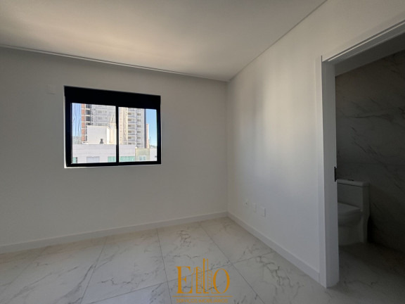 Imagem Apartamento com 3 Quartos à Venda, 110 m² em Meia Praia - Itapema Imagem Apartamento com 3 Quartos à Venda, 110 m² em Meia Praia - Itapema