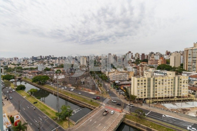 Imagem Apartamento com 2 Quartos à Venda, 57 m² em Santana - Porto Alegre