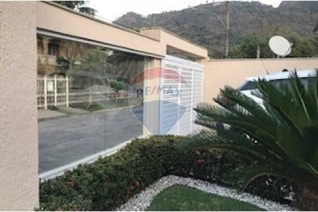 Imagem Casa de Condomínio com 5 Quartos à Venda, 315 m² em Taquara - Rio De Janeiro