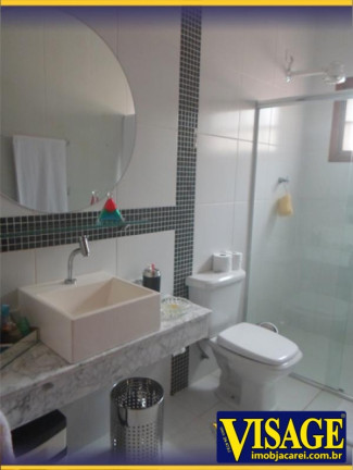 Imagem Casa com 2 Quartos à Venda, 275 m² em Jd. Terras De Sao Joao - Jacareí Imagem Casa com 2 Quartos à Venda, 275 m² em Jd. Terras De Sao Joao - Jacareí
