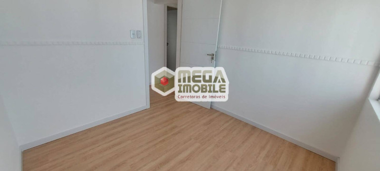 Imagem Apartamento com 3 Quartos à Venda, 70 m² em Centro - Florianópolis Imagem Apartamento com 3 Quartos à Venda, 70 m² em Centro - Florianópolis