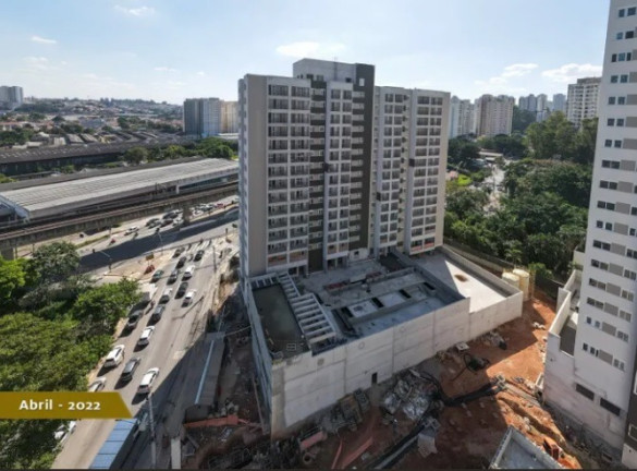Imóvel com 2 Quartos à Venda, 50 m² em Panamby - São Paulo