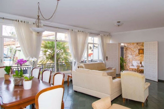 Imagem Casa com 4 Quartos à Venda, 325 m² em Centro - Atibaia