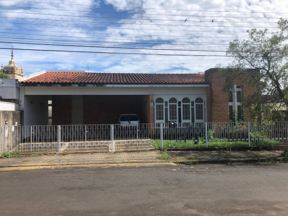 Casa com 5 Quartos à Venda,  em São João Da Boa Vista