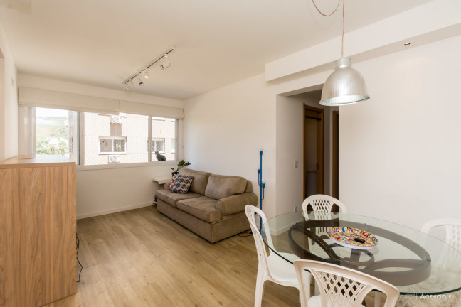 Imagem Apartamento com 2 Quartos à Venda, 87 m² em Teresópolis - Porto Alegre Imagem Apartamento com 2 Quartos à Venda, 87 m² em Teresópolis - Porto Alegre
