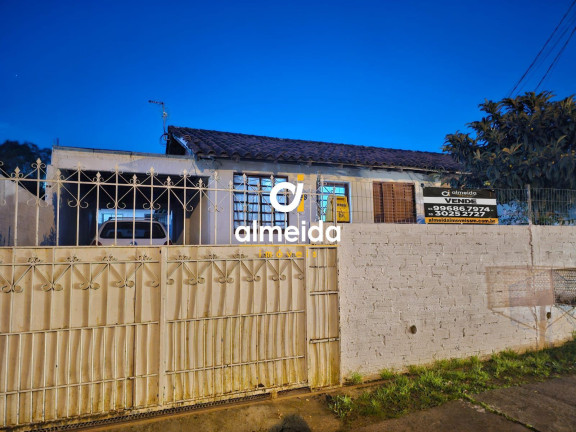 Casa com 2 Quartos à Venda, 81 m² em Diácono João Luiz Pozzobon - Santa Maria