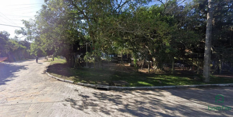 Imagem Terreno à Venda, 690 m² em Lami - Porto Alegre Imagem Terreno à Venda, 690 m² em Lami - Porto Alegre