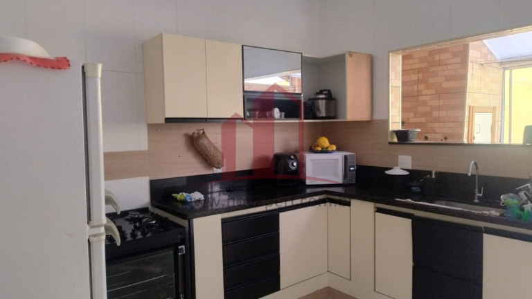 Imagem Casa com 3 Quartos à Venda, em Serpa - Caieiras Imagem Casa com 3 Quartos à Venda, em Serpa - Caieiras