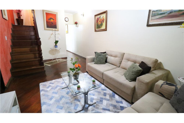 Imagem Casa com 3 Quartos à Venda,  em Jardim Bom Refúgio - São Paulo