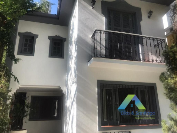 Sobrado com 6 Quartos à Venda, 300 m² em Cerqueira César - São Paulo