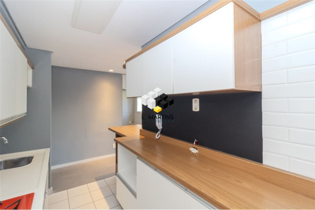 Imagem Apartamento com 3 Quartos à Venda, 70 m² em Humaitá - Porto Alegre Imagem Apartamento com 3 Quartos à Venda, 70 m² em Humaitá - Porto Alegre